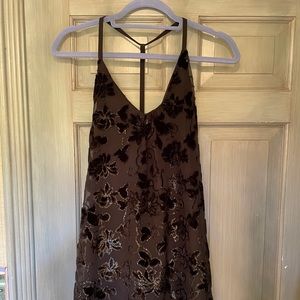 Alice and Olivia open back mini blasts dresss